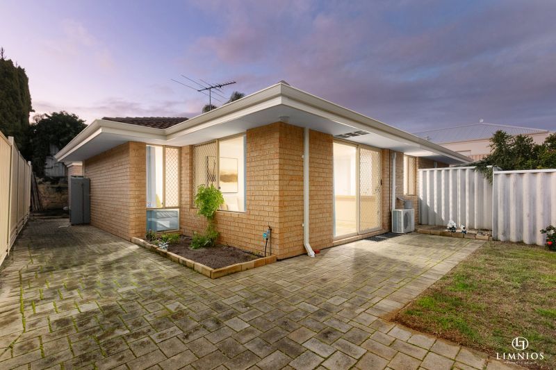 Feature Packed Villa!