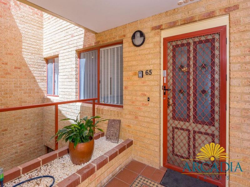 ARCADIA WATERS BICTION - This One Has The WOW Factor...