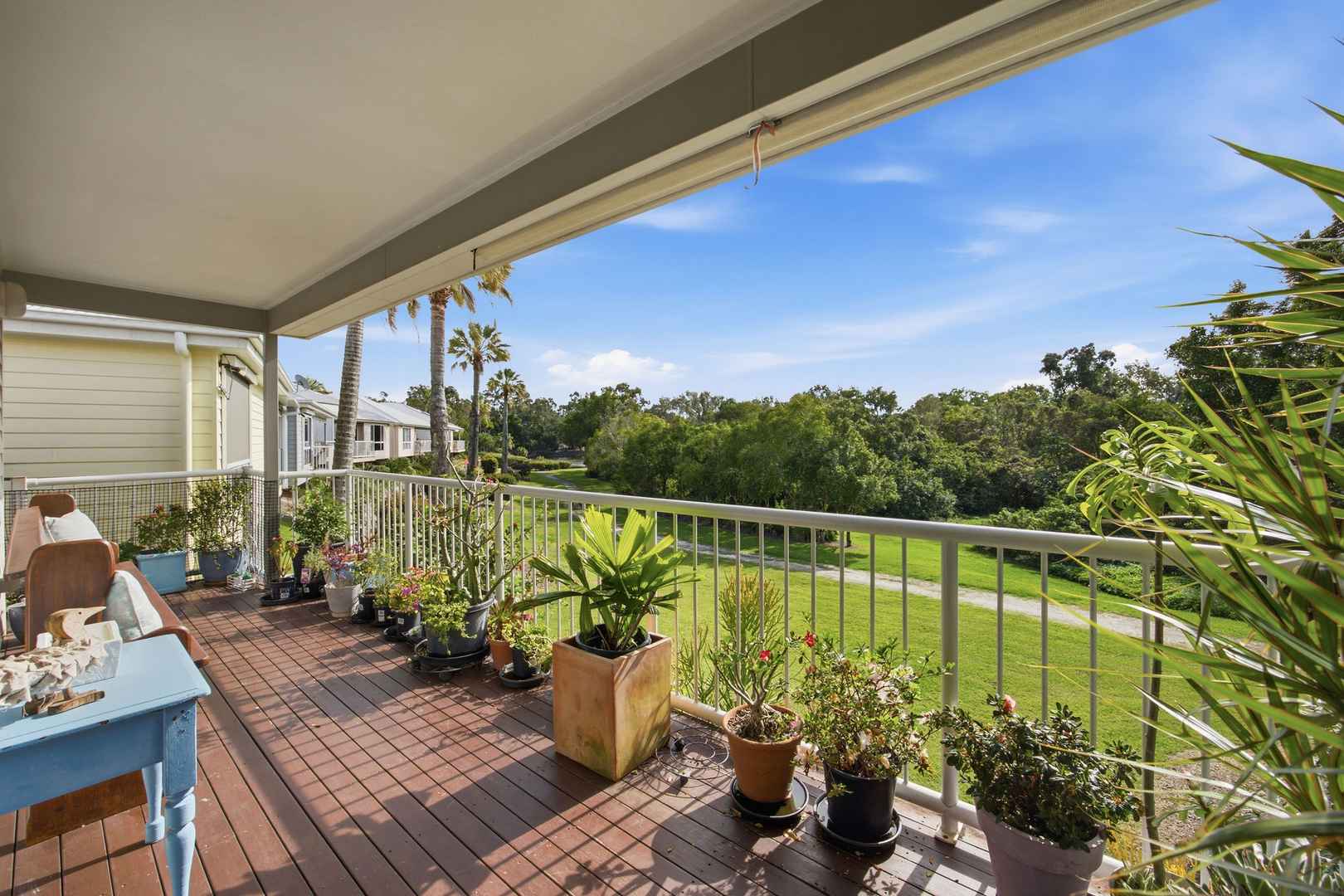 Breathtaking  Lake views – Exceptional Home 