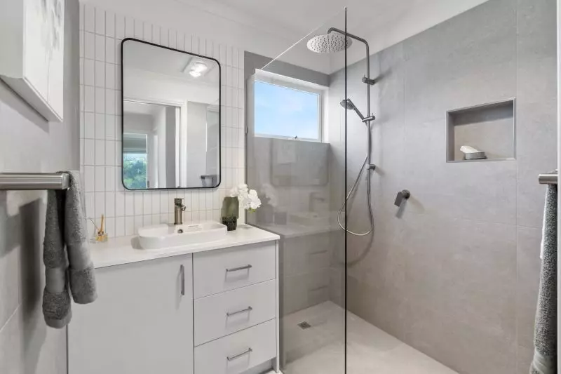 DEPOSIT TAKEN - Contemporary First Floor Unit with Tanti Creek Reserve views