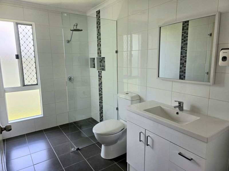 Fresh, Sunny & Immaculate 2-Bedroom