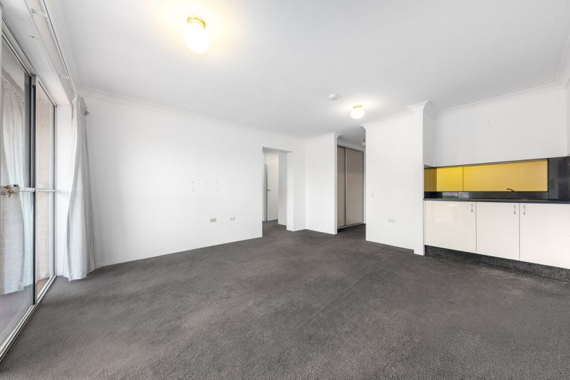 RECENTLY FULLY RENOVATED 1 off apartment with views to the horizon
