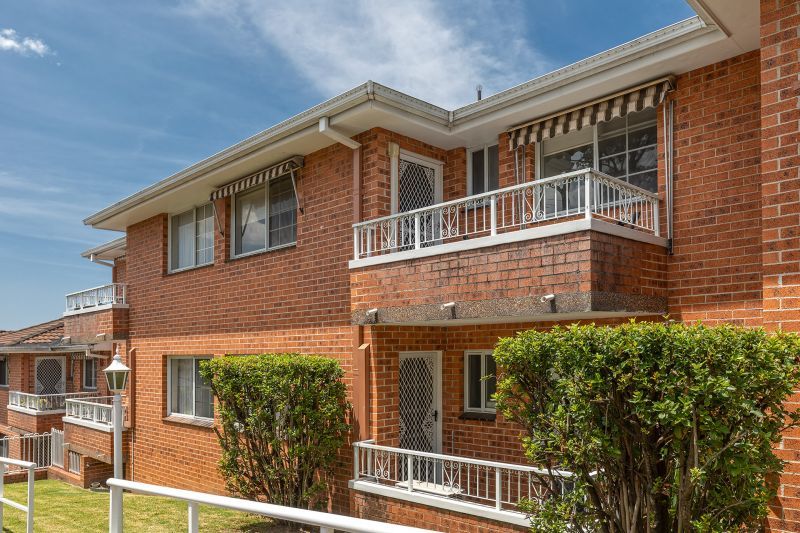 Under Offer -Retire to affordable serviced apartment living at Greglea