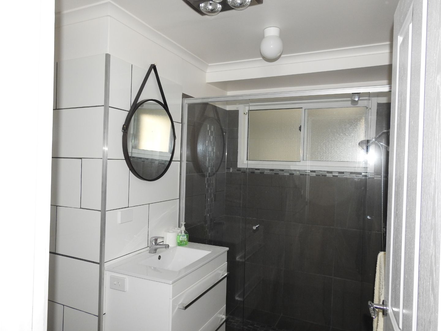 Delightful 2 Bedroom, close to the Clubhouse.