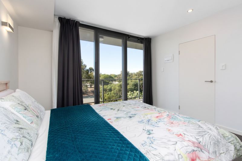 Superb Living by the River