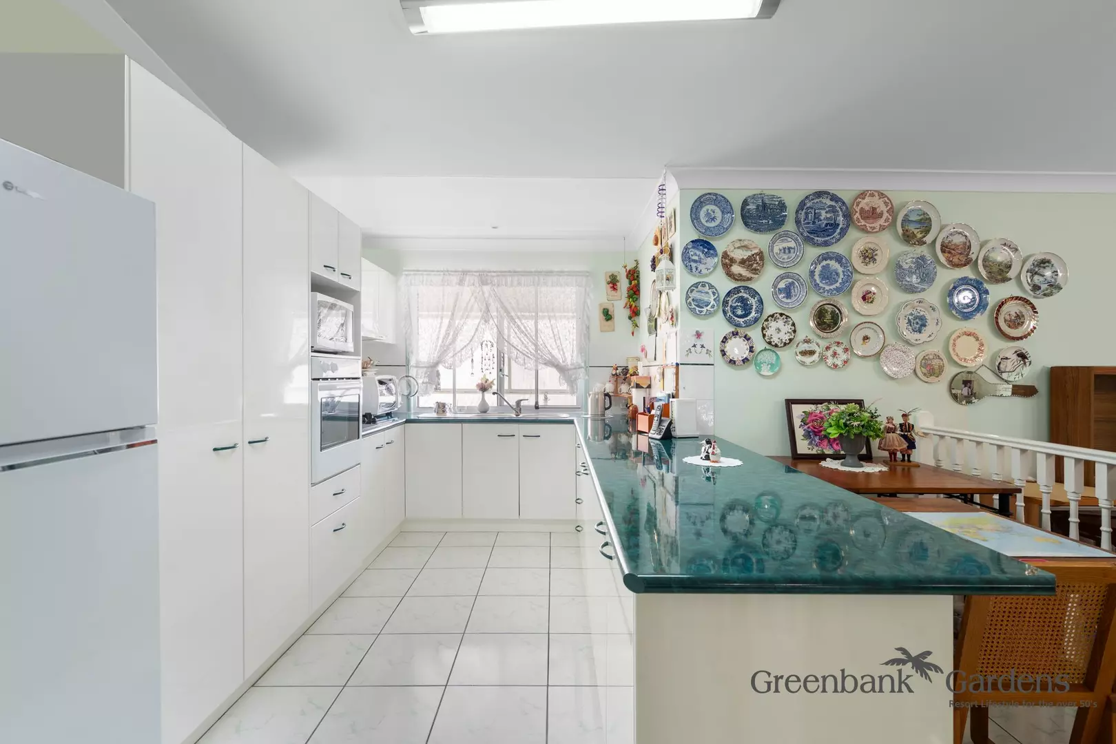 Beautiful 3-bedroom Home - GREENBANK GARDENS