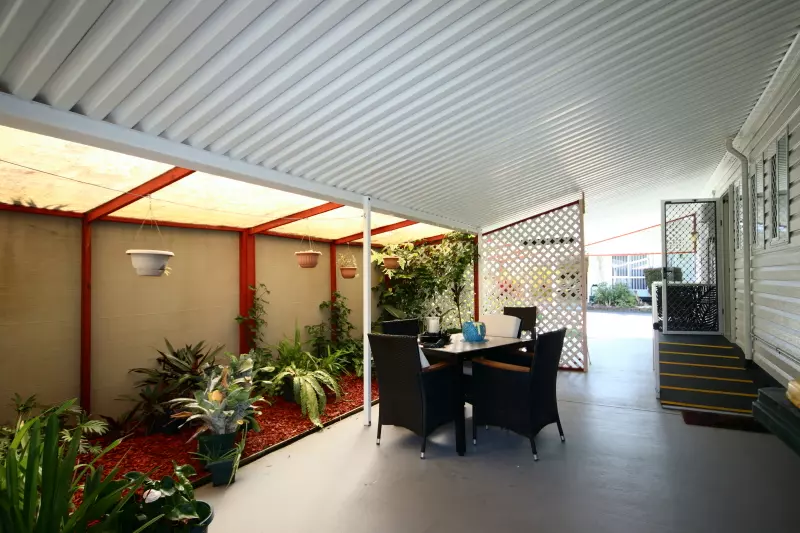 Tweed Broadwater Village, an Over 50’s Pet Friendly Lifestyle Village. 