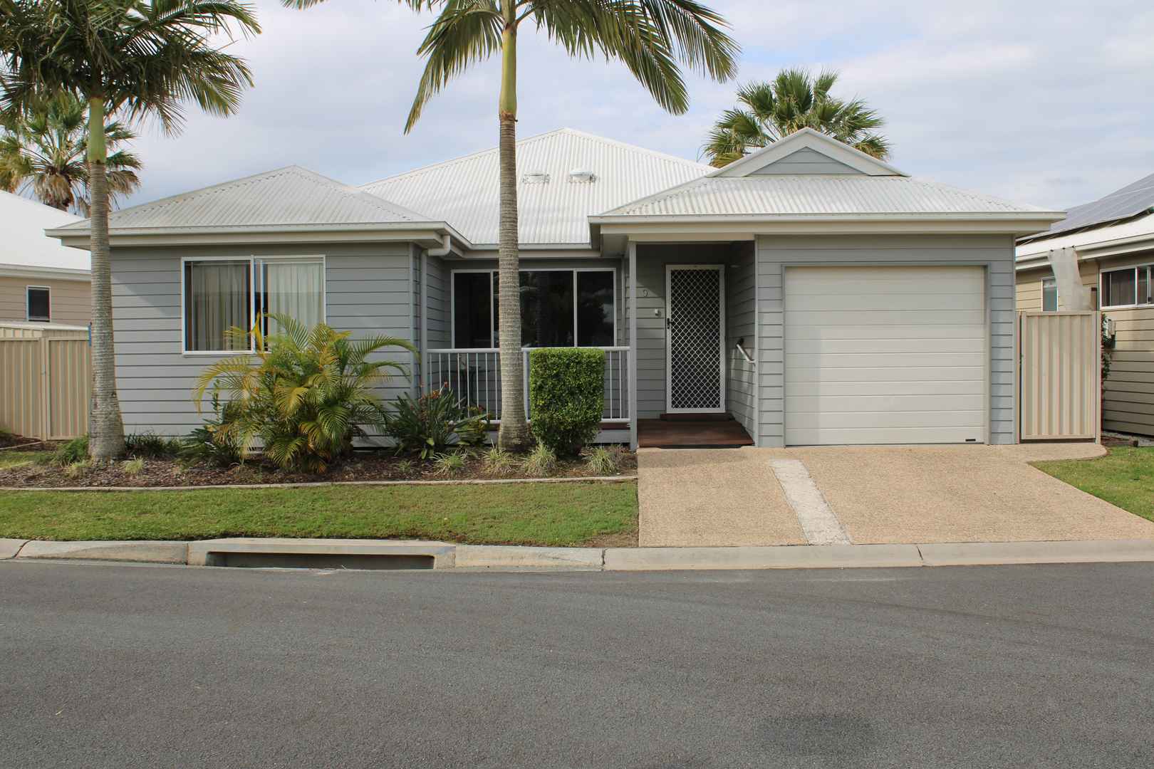 Palm Lake Resort Upper Coomera Villa 9