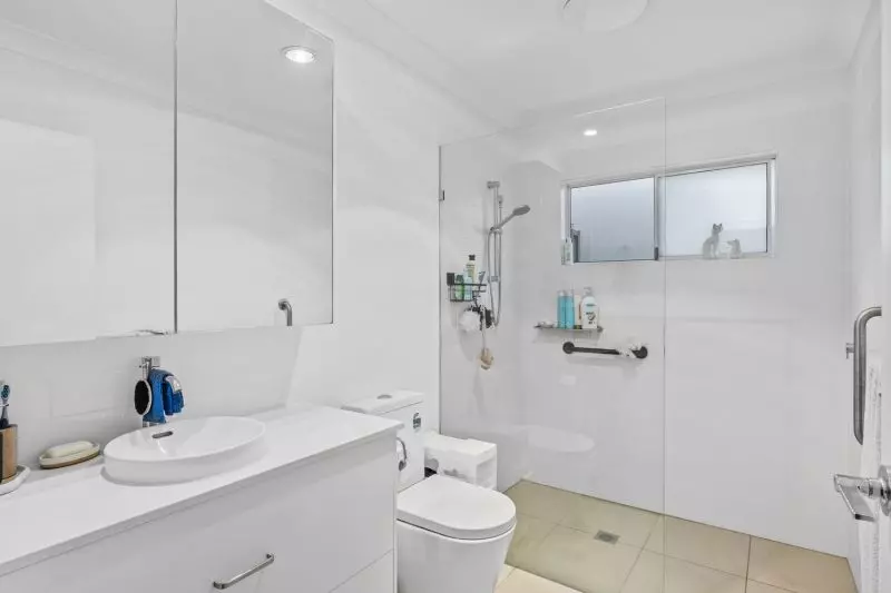 Quiet Street, Modern Design & Outdoor Space