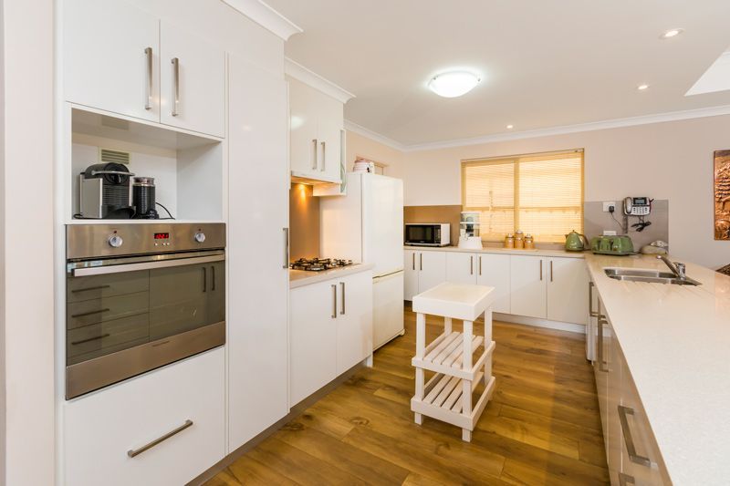 Beautiful Retirement Villa !