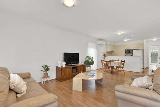 Lifestyle Communities Seasons - Comfort in the heart of the community
