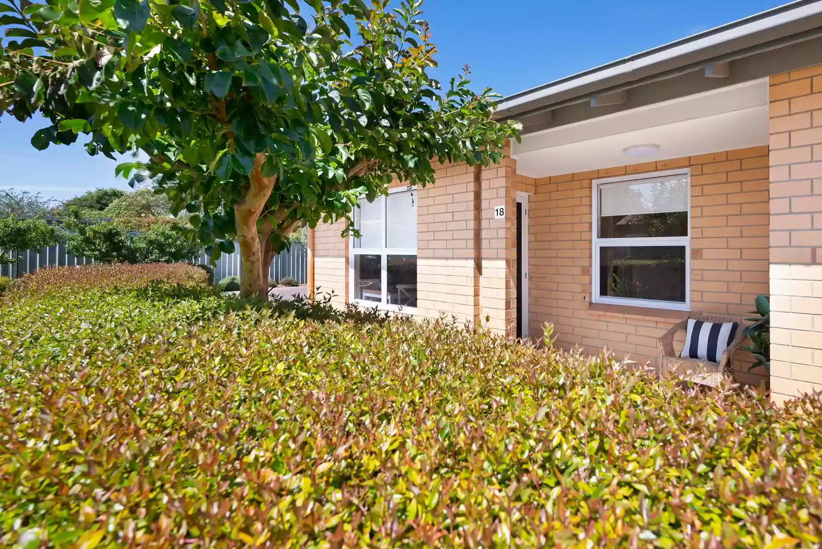 Are You Aged 65 Years Or Older And No Longer Working Full Time ? Thoughtful Living in a Peaceful Setting.