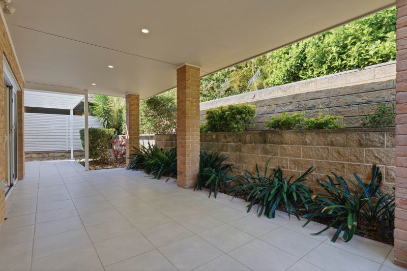 Privately located villa with easy walk to all village facilities.