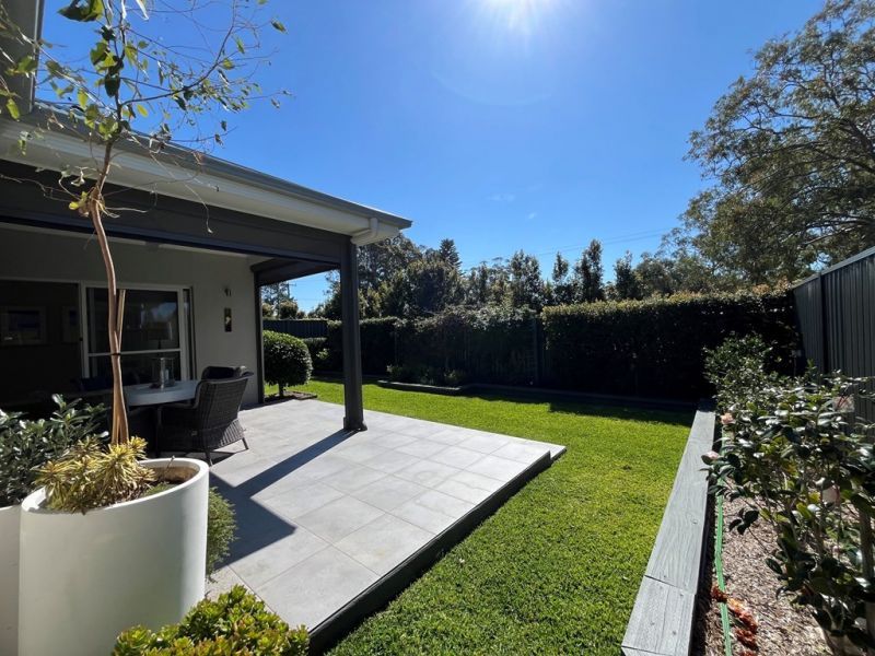 Prime Position, Private Garden, North Outlook