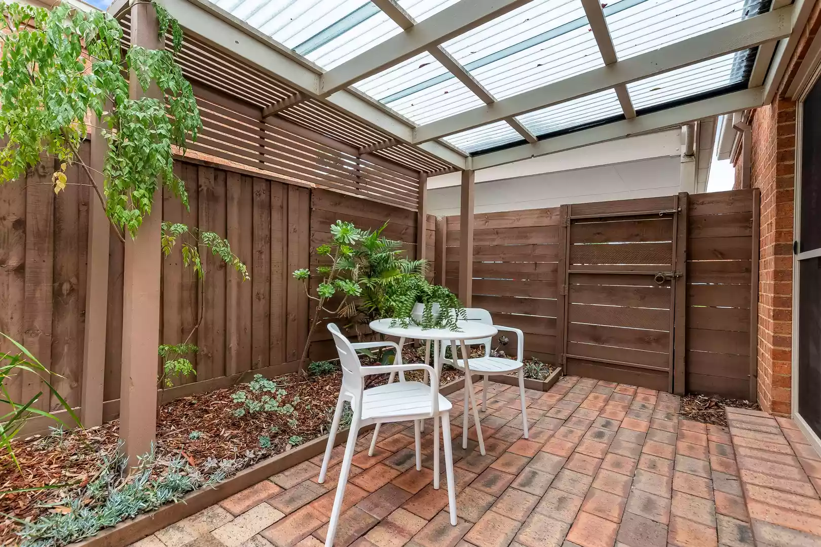 002/8 Pottage Circuit Macleod, VIC 3085