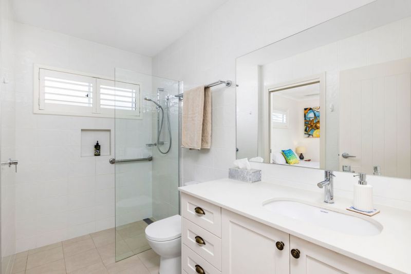 3 Bedroom Home + Stunning Enclosed Alfresco