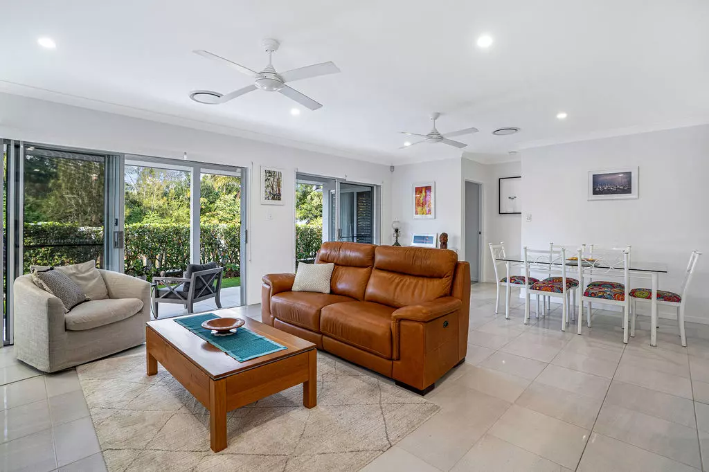 Palm Lake Resort Beachmere Bay