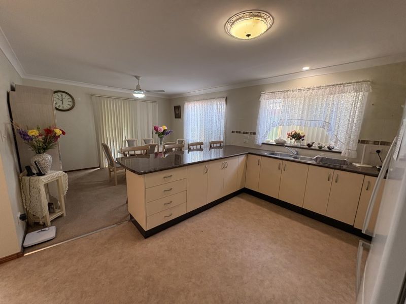 Great Position in Charming Community!