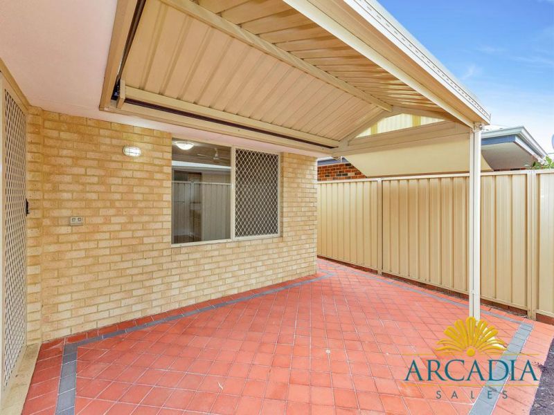 ARCADIA WATERS MANDURAH - Light & Bright, Carol 02 Design