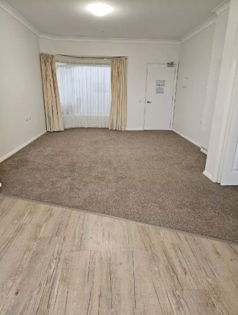 Refurbished apartment with Chef prepared meals and apartment cleaning included