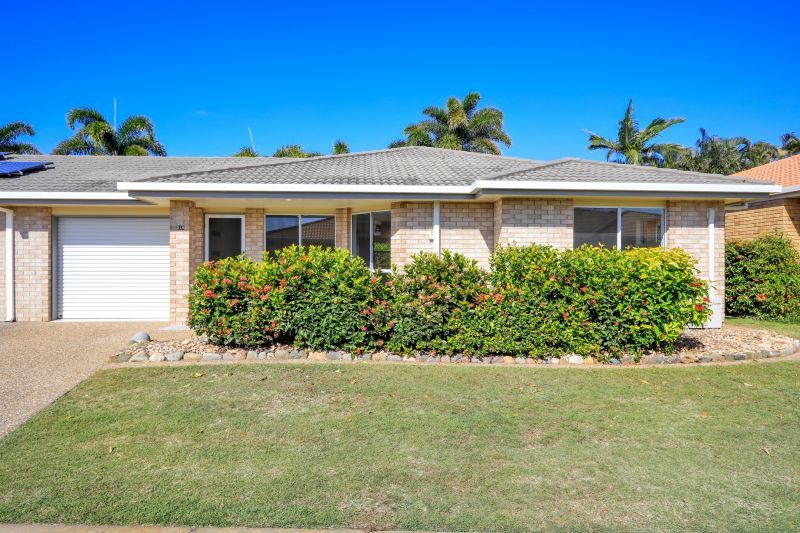 Garden Oasis, 3 Bedroom Villa, ready to go!