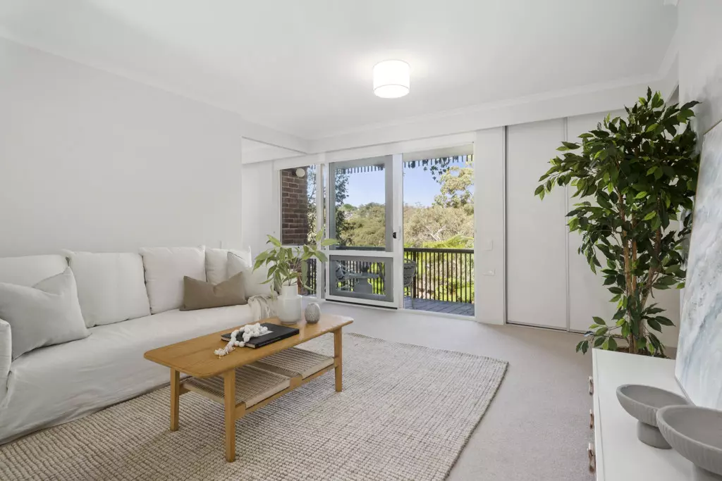 Welcome to your new sanctuary! Charming home in serene Narraweena