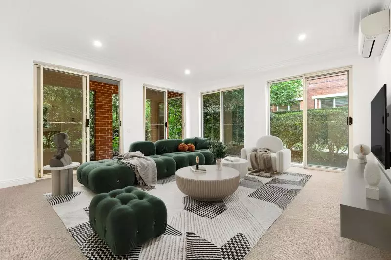 Contemporary three-bedroom apartment in a prime village setting