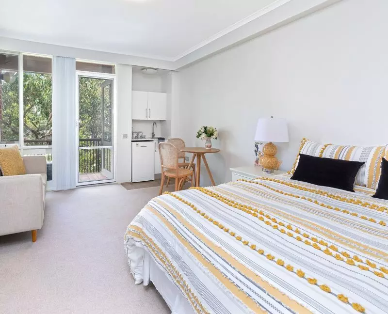 Studio Serviced Apartment at Willandra Village with beautiful bushland outlook