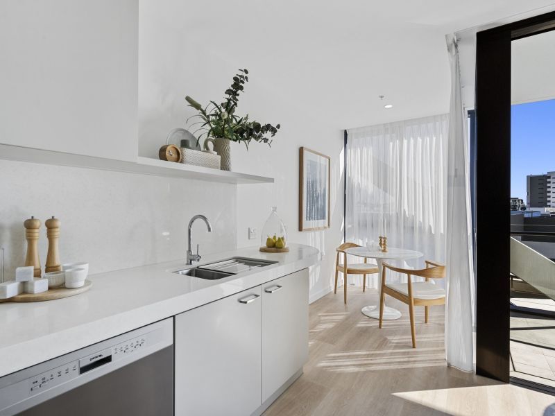 One-bedroom apartment with services