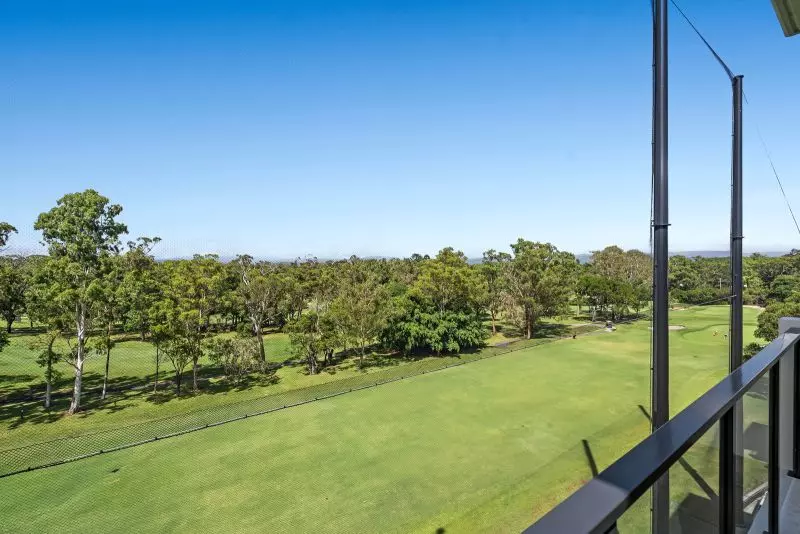 5th floor penthouse views over golf course