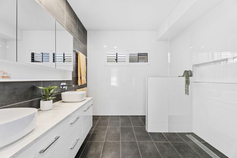 Site 446 - Established Special