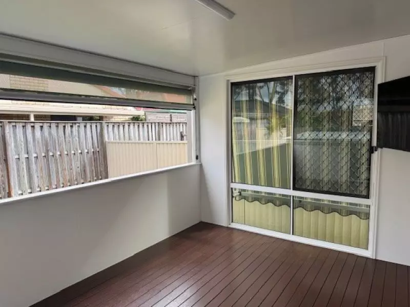 Luxurious Home with Abundant Features!