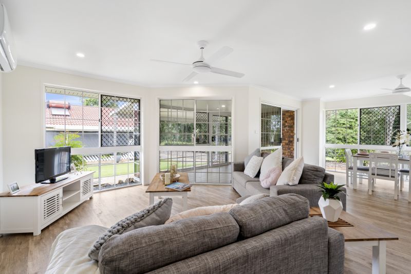 Coming Soon!!!
Beautiful two-bedroom, one bathroom villa large Bay Window