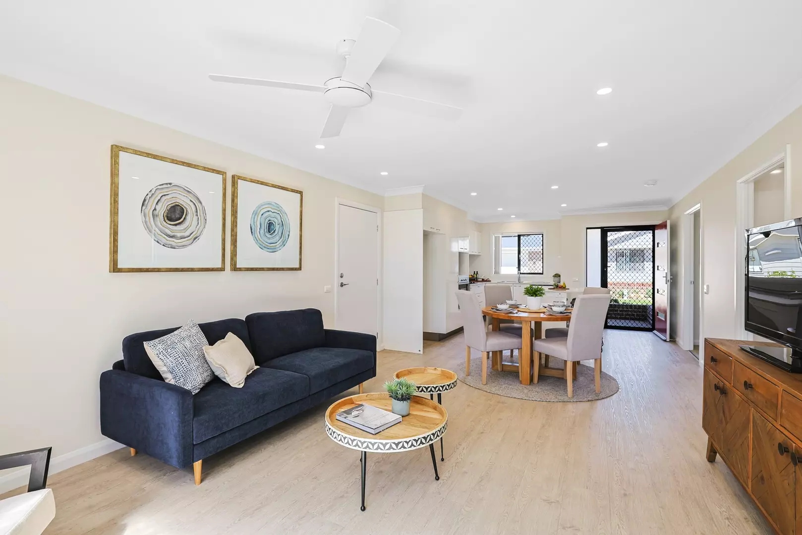 Oak Tree Retirement Village Mudgee - 2 Bedroom + 1 Bathroom + 1 Powder