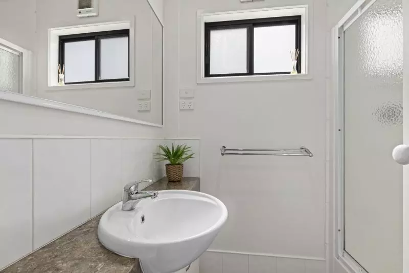 Relaxed Swan Bay Living