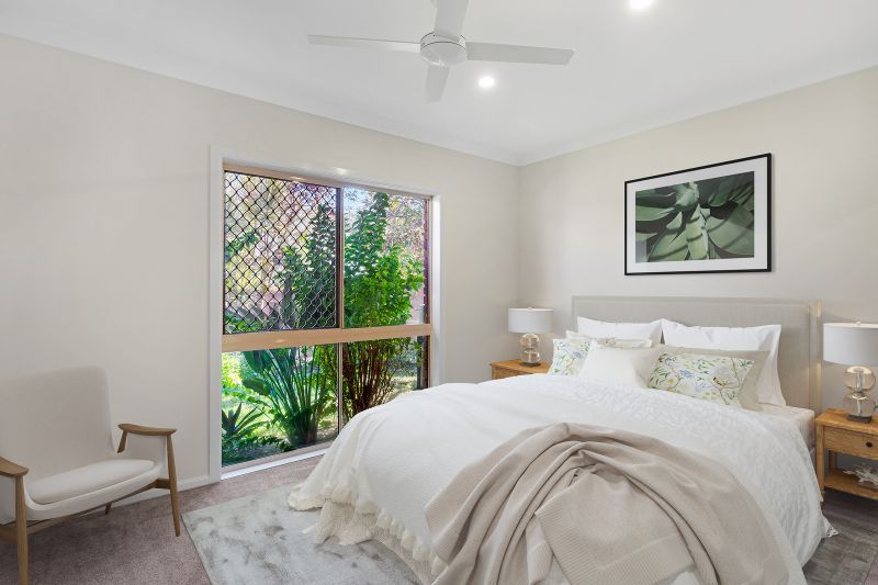 Spacious 2-bedroom plus study in quiet street