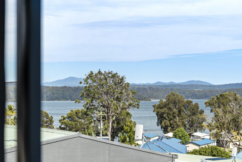 Lakeside Living with Stunning Water Views