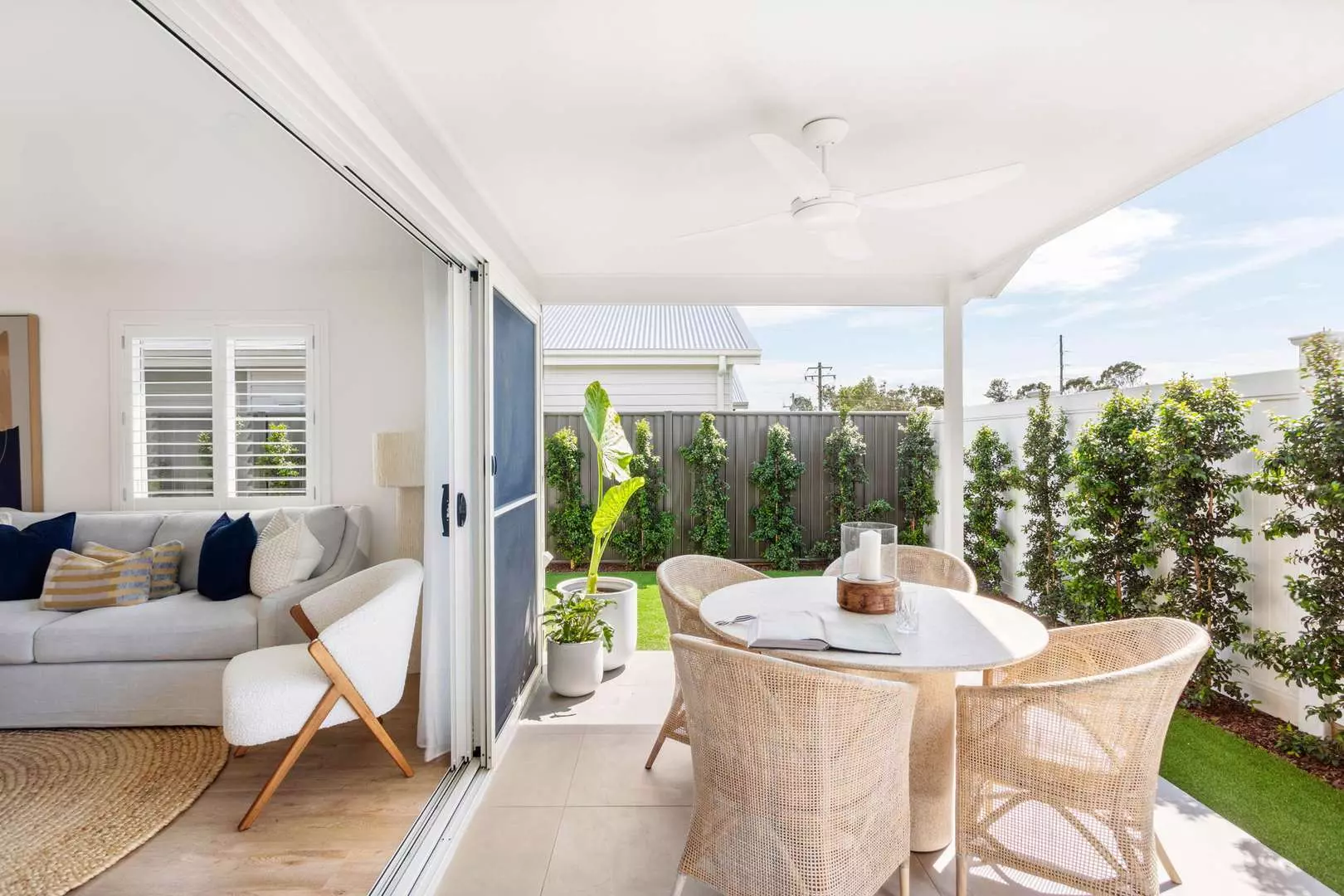 Clifton Taree - A beautiful 2-bed + study home in a gated community  