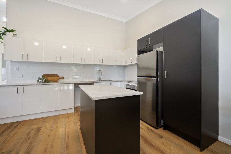Stylish, Low-Maintenance Living with Open Plan Layout