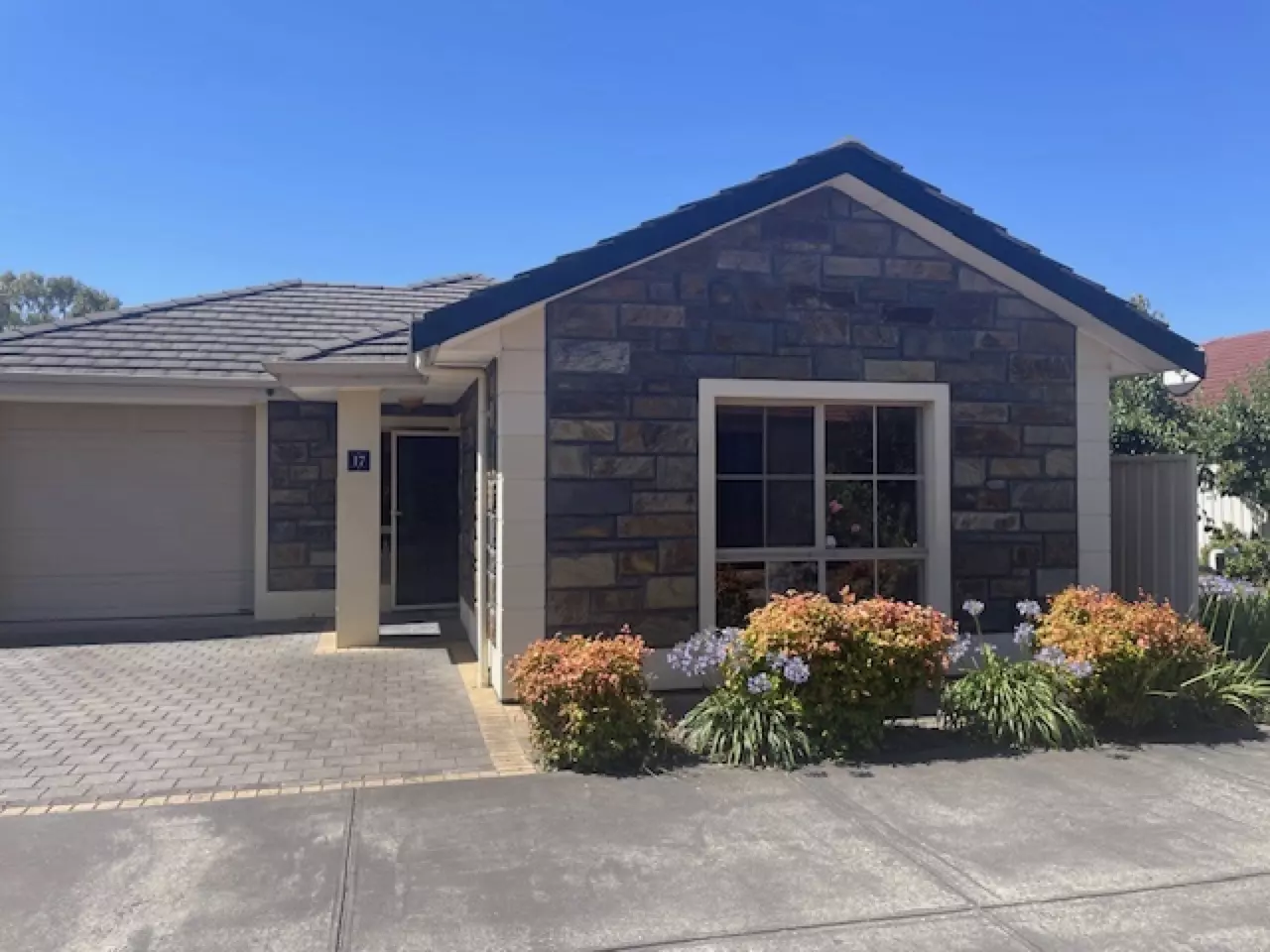 Distinctive Lifestyle Kidman Gardens