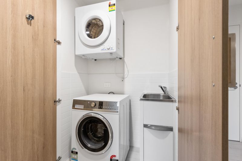 Great Outlook and Stylish Living!