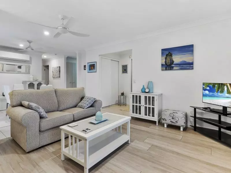 Site 136 - Established Coringa