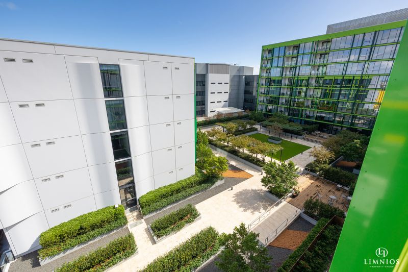 We've done all the work for you to move in Straight away at this Perfect Location!