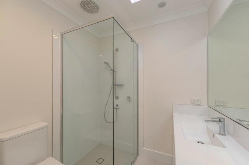 Modern, Spacious Living with Large Sunny Courtyard and Single Garage