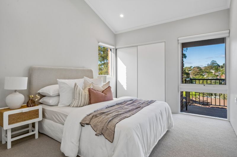 Ready to move in - 2 bedroom + study/optional third bedroom