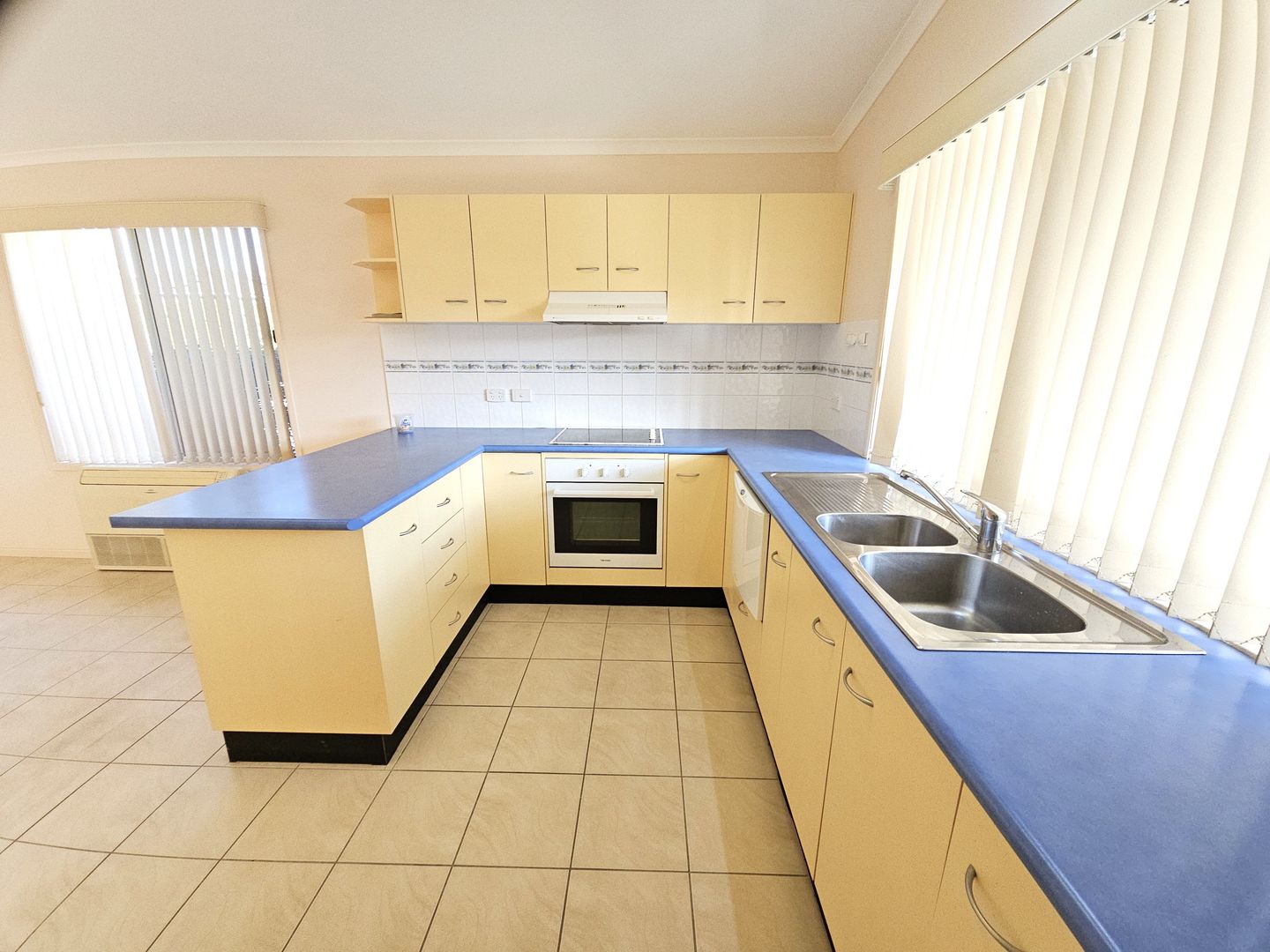 Light-Filled, Airy Corner Block Home In Idyllic Location