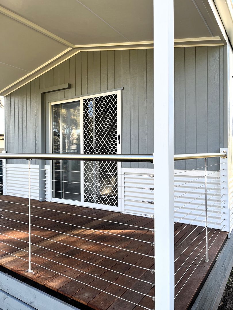 Paynesville Holiday Park - New Two Bedroom Home