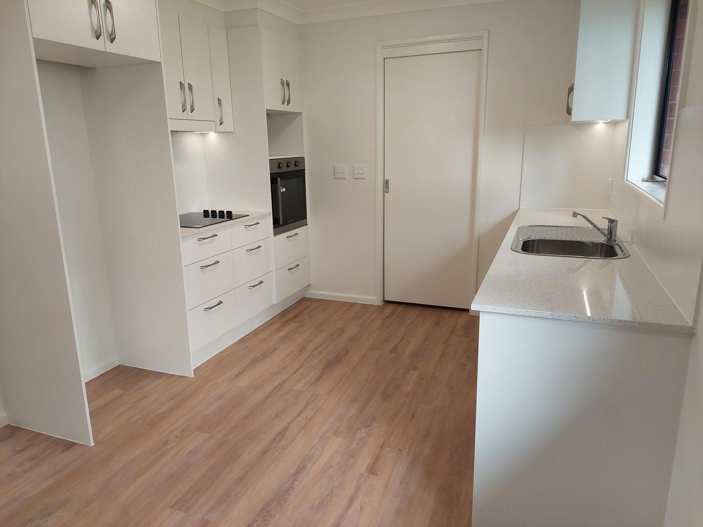 DEPOSIT TAKEN Bright and Modern 1 Bedroom Home with Park Views