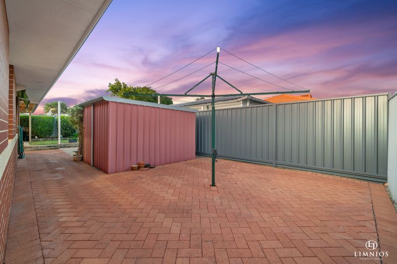 Another one Under Offer by Angelica Lambrose!