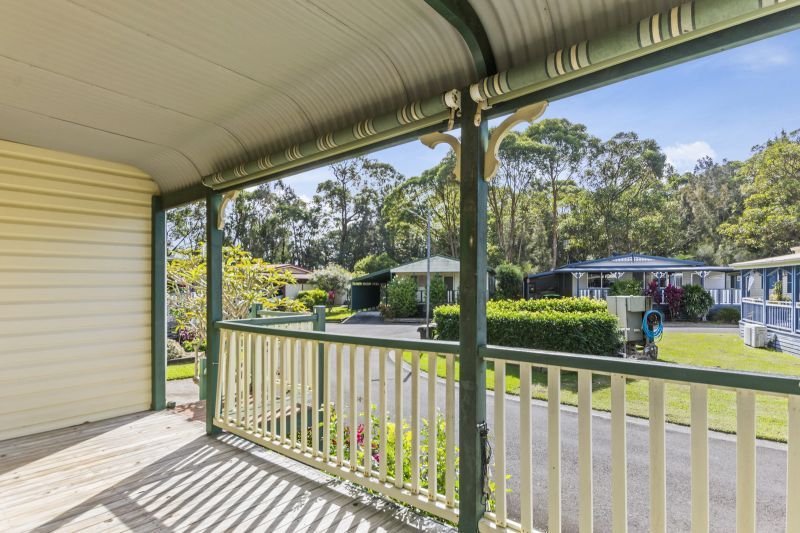 Bright & Breezy Two Bedroom Home